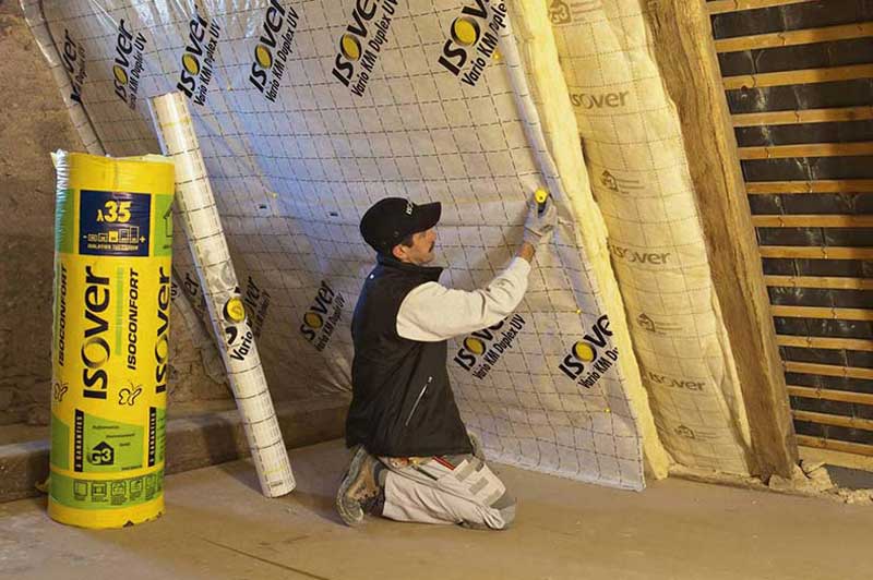 Grand Liège Toiture : couvreur toiturier dans le Grand Liège et les alentours en Belgique : travaux de Toitures neuves, réparation ou rénovation complète ou partielle de votre toit, dépannage urgent fuite toit, travaux de zinguerie et l’intégration de fenêtre de toit., travaux de charpente, traitement des bois de charpente et menuiserie, étanchéité toit plat terrasse roofing, isolation toiture et combles. Entretien de toiture : nettoyage, démoussage et peinture hydrofuge toiture, .. intervention dans le Grand Liège et les alentours en Belgique …. GRAND LIÈGE TOITURE
